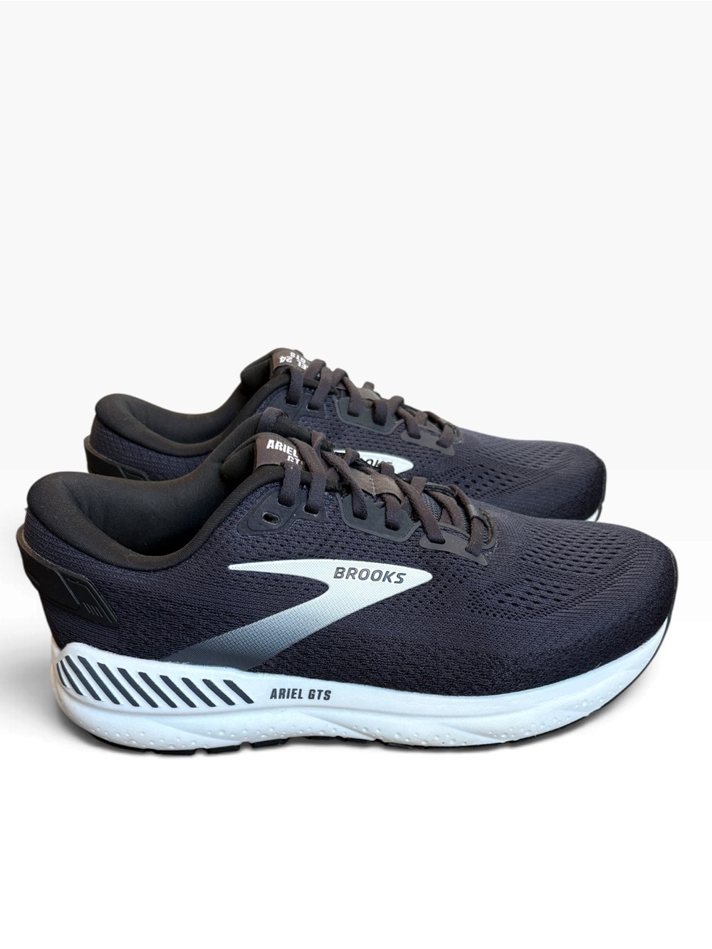 Brooks Ariel GTS 24 Running Shoes Women’s 9.5XW EXTRA WIDE Black/White READ
